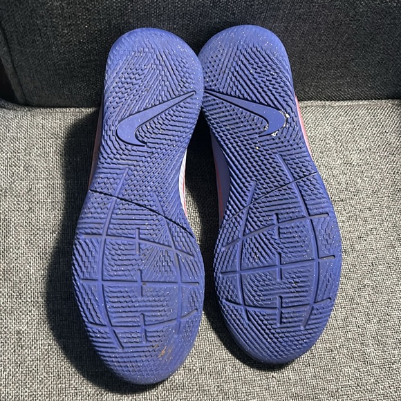 Nike Youth Kylian Mbappe x Mercurial SuperFly 8 TF Flames Indoor shoes - Picture 4 of 4